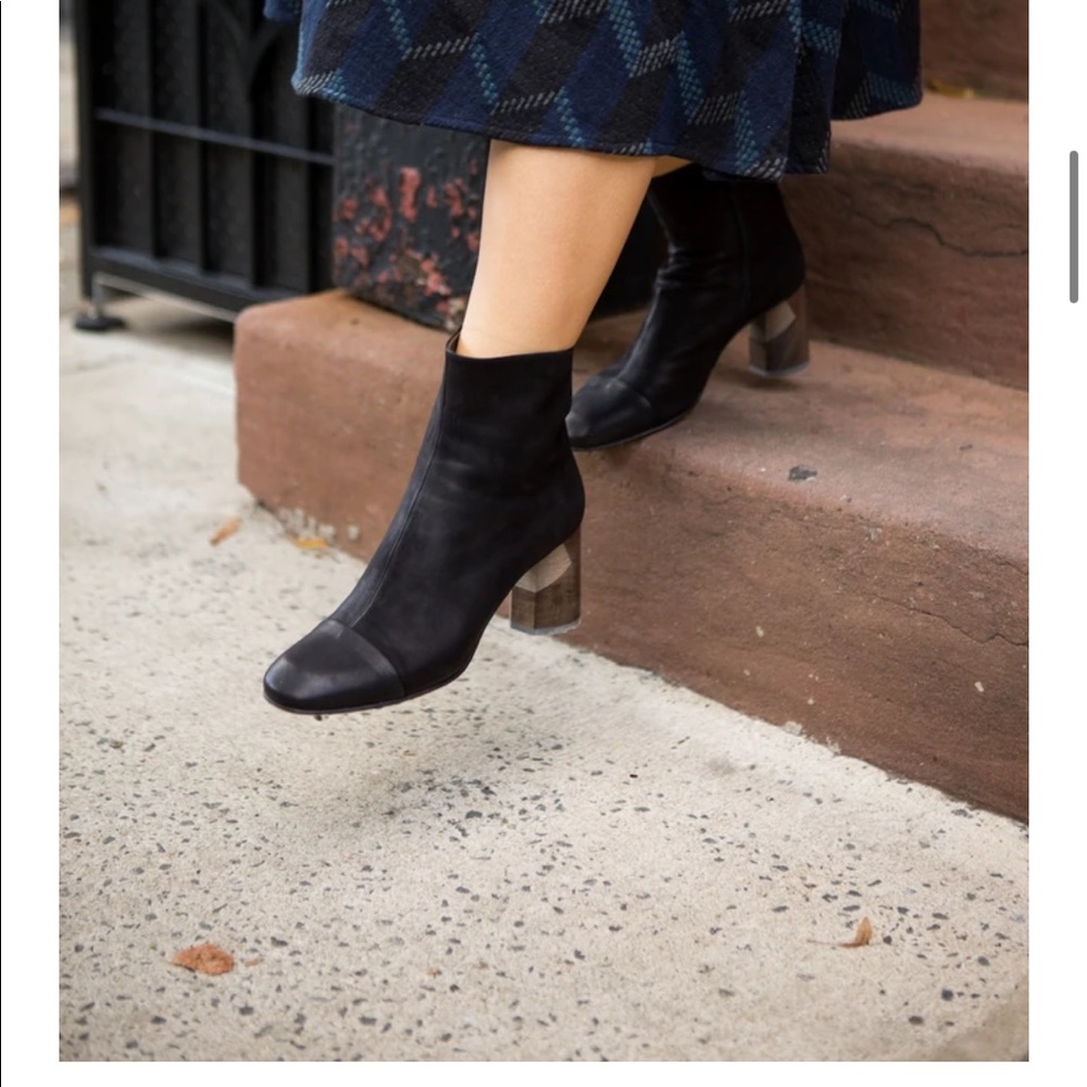 Coclico beautiful suede booties boots 38